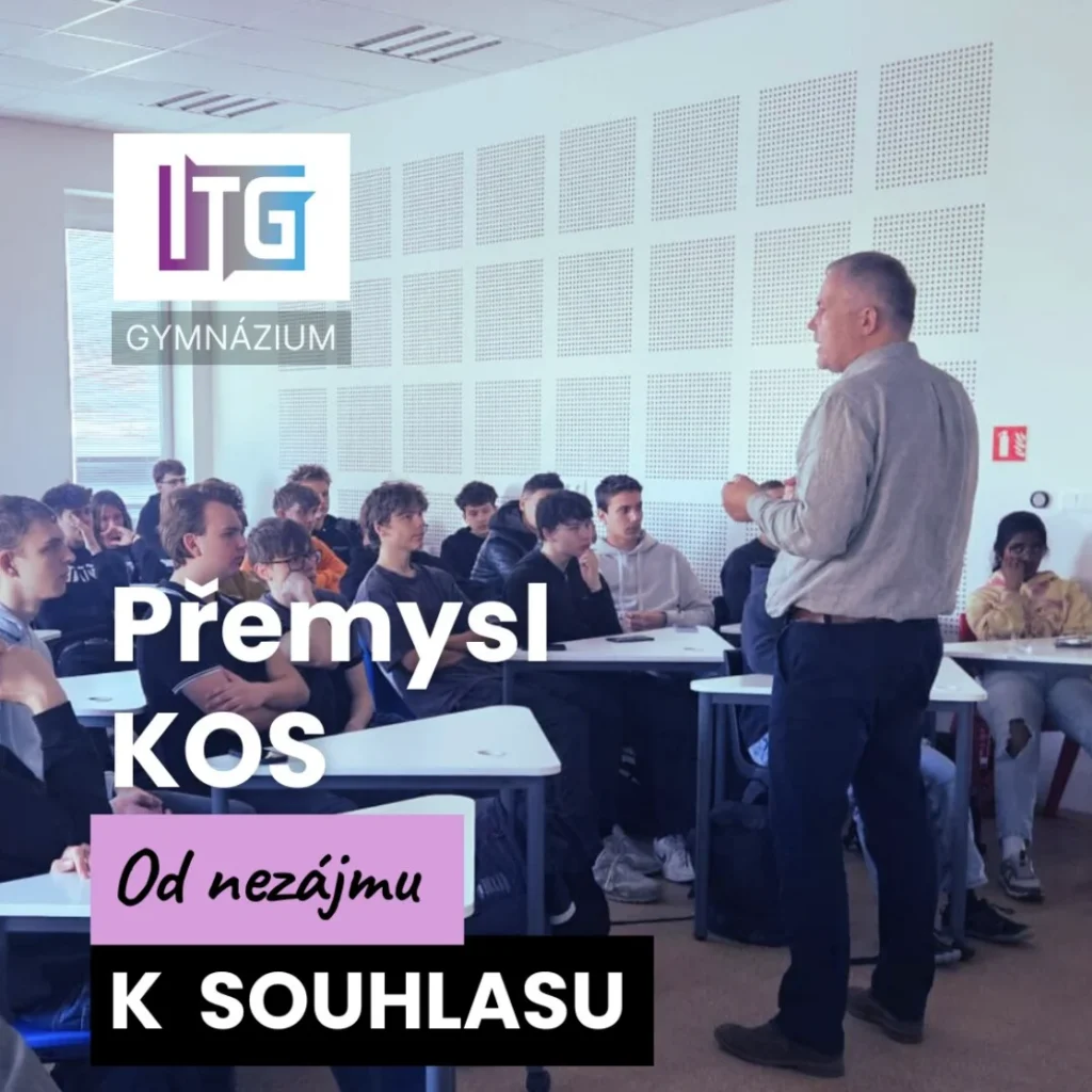 Přemysl Kos při přednášce před studenty.