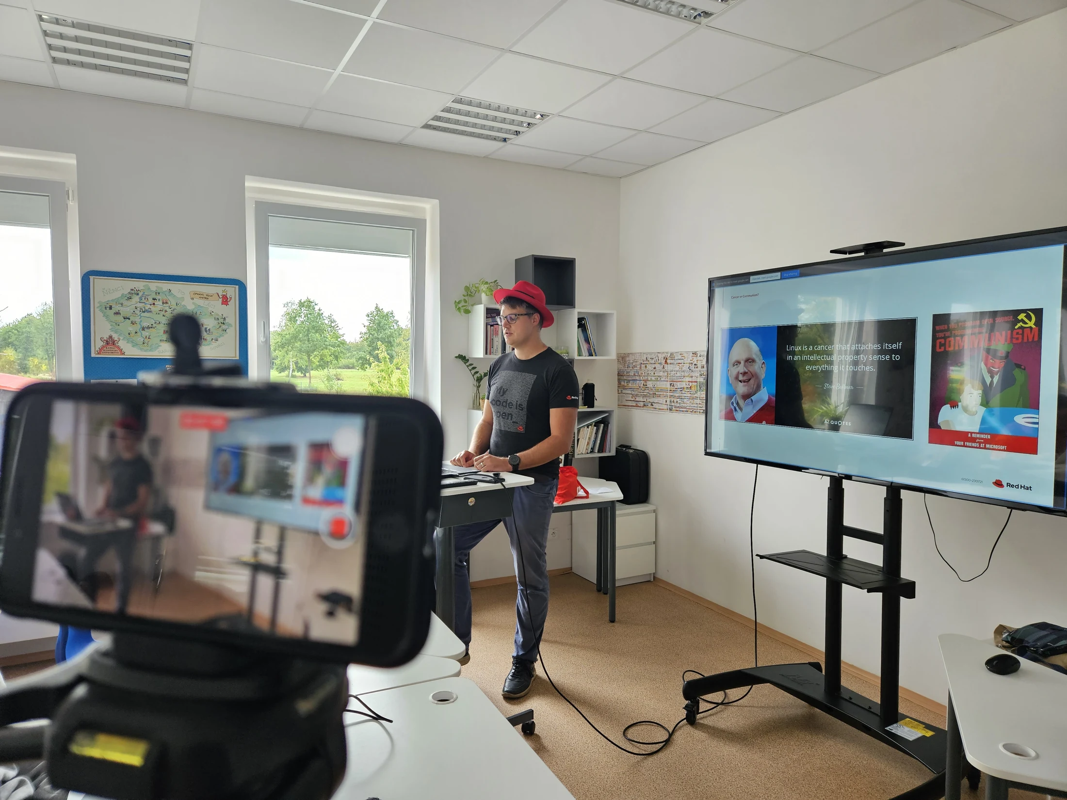 A student presenting and defending his project